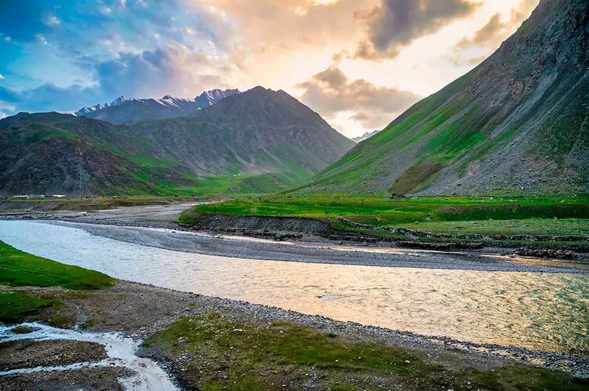 Sonmarg & Thajiwas Glacier